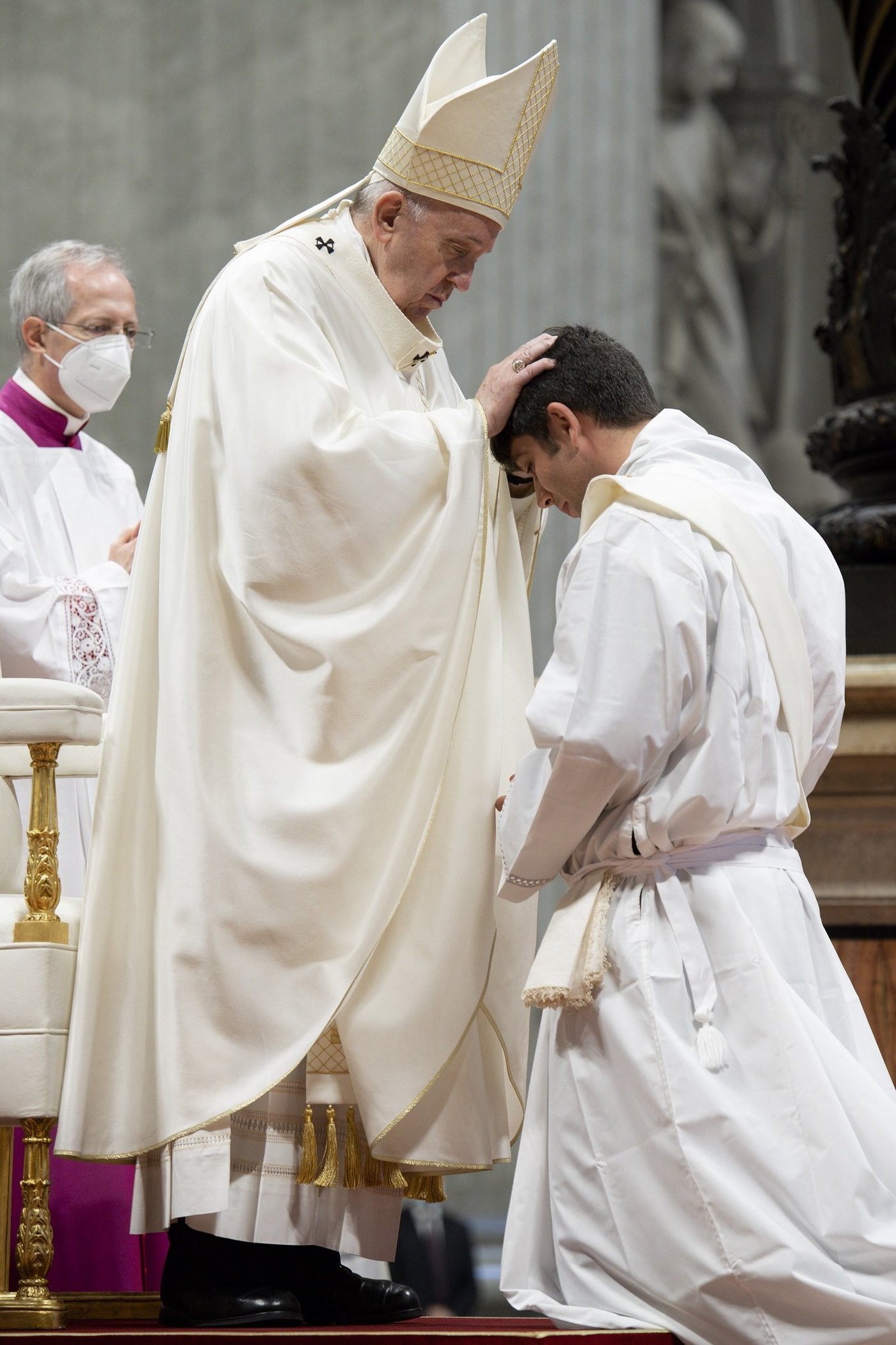 Pray Be Poor Be Close To The People Pope Tells New Priests Northwest Catholic Read 
