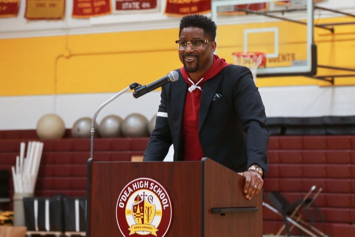 Nate Burleson, famous O'Dea alum, returns for centennial weekend -  Northwest Catholic: Read Catholic News & Stories